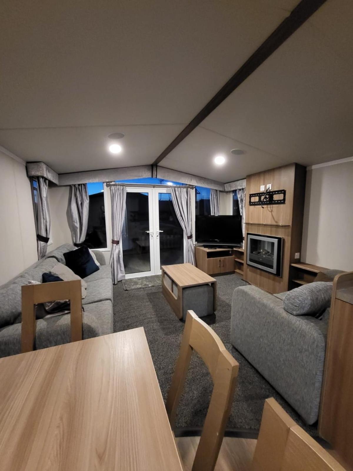 3 Bed Platinum Caravan Presthaven Sands Prestatyn Exterior photo